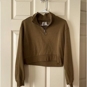 H&M zip Crop Top
